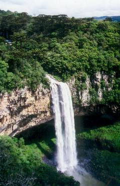 Der Wasserfall 'Cascata do Caracol' bei Gramado
